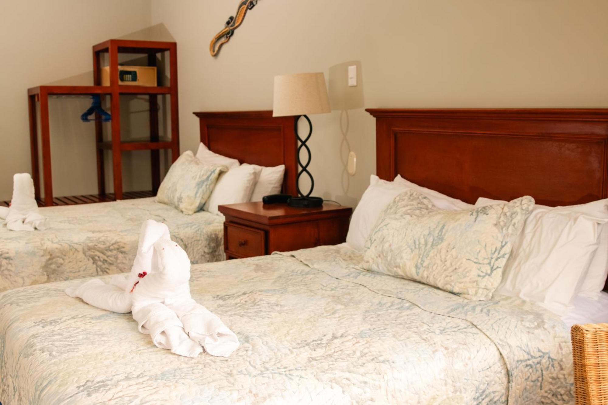 The Hideaway Hotel Sámara Екстериор снимка